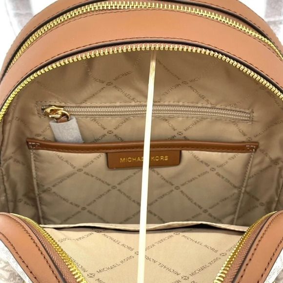 Michael Kors Jaycee Medium Zip Packet Backpack & LG Trifold Wallet Vanilla (NWT) - Picture 6 of 13